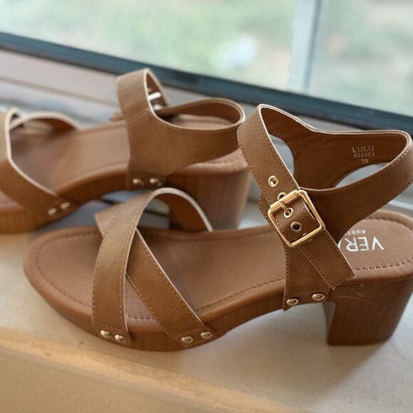 Wedges - Picture 4 of 5